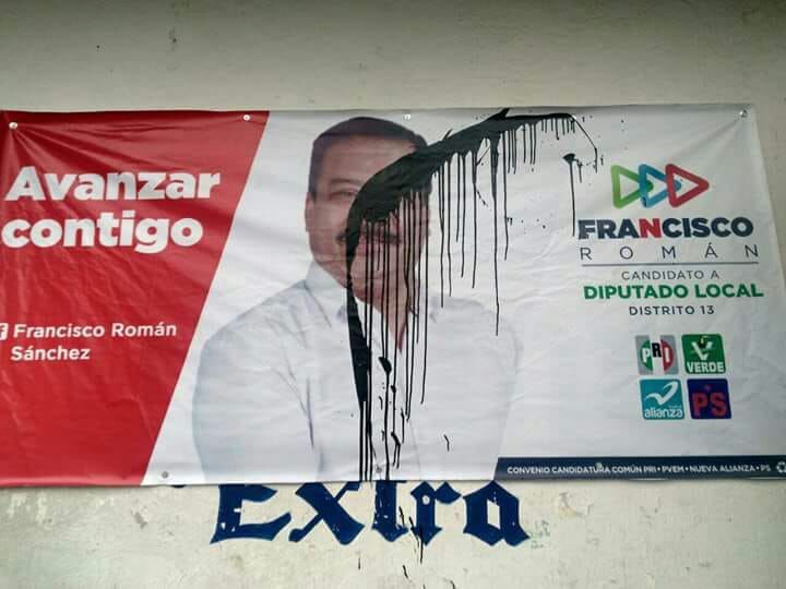 Vandalizan propaganda de candidato en Zacatelco